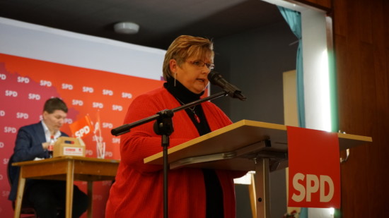 Heike Bade spricht